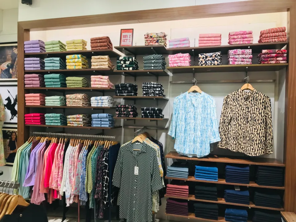 Mẫu khách chọn nhiều